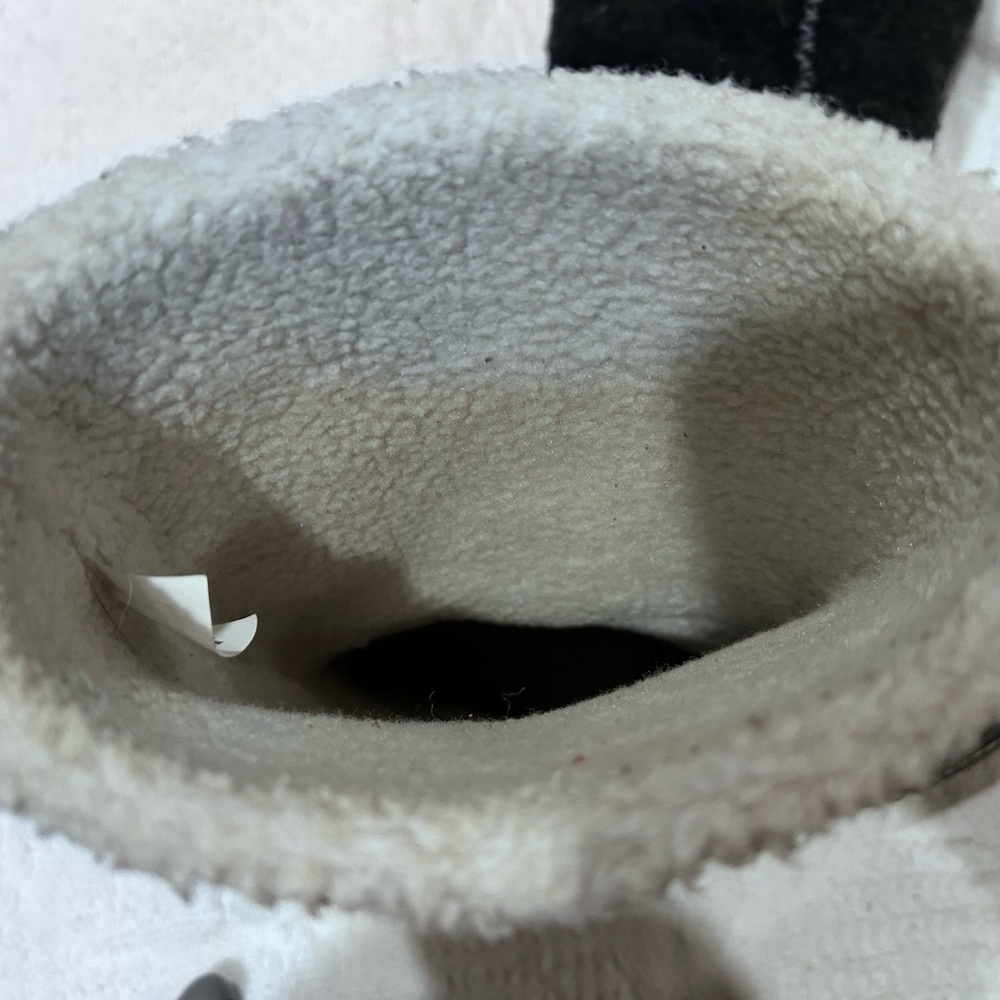 Nike Puddle Proof Wool Boots Cozy Warm and Comfortable. Size 9 - Picture 3 of 6
